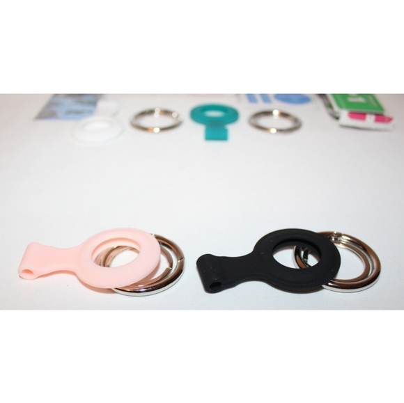 4 Pack Silicone Case Apple Airtags - Picture 7 of 16